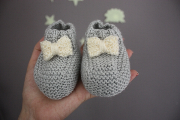 cily cily,tricot,chaussons bébé